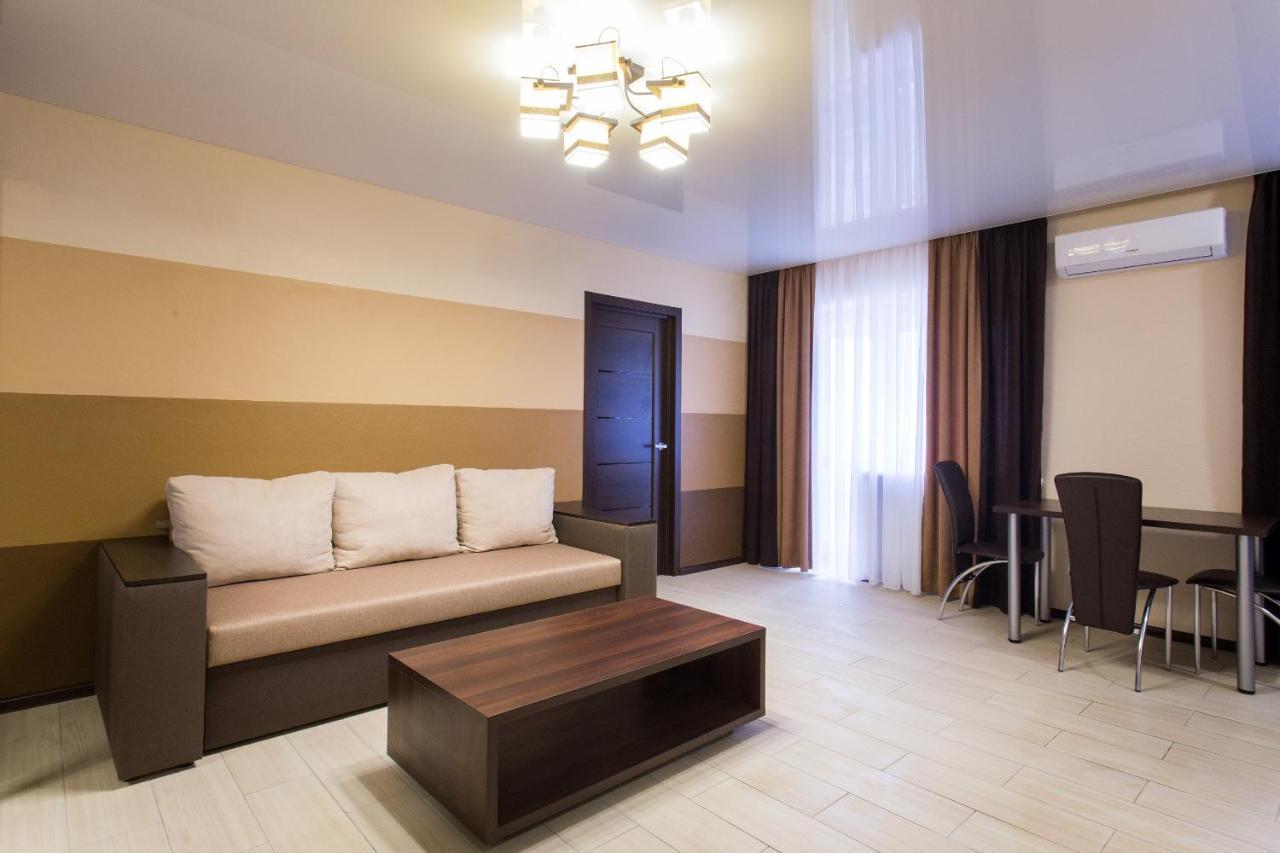 Kharkiv Apartments On Nauky Avenue ภายนอก รูปภาพ