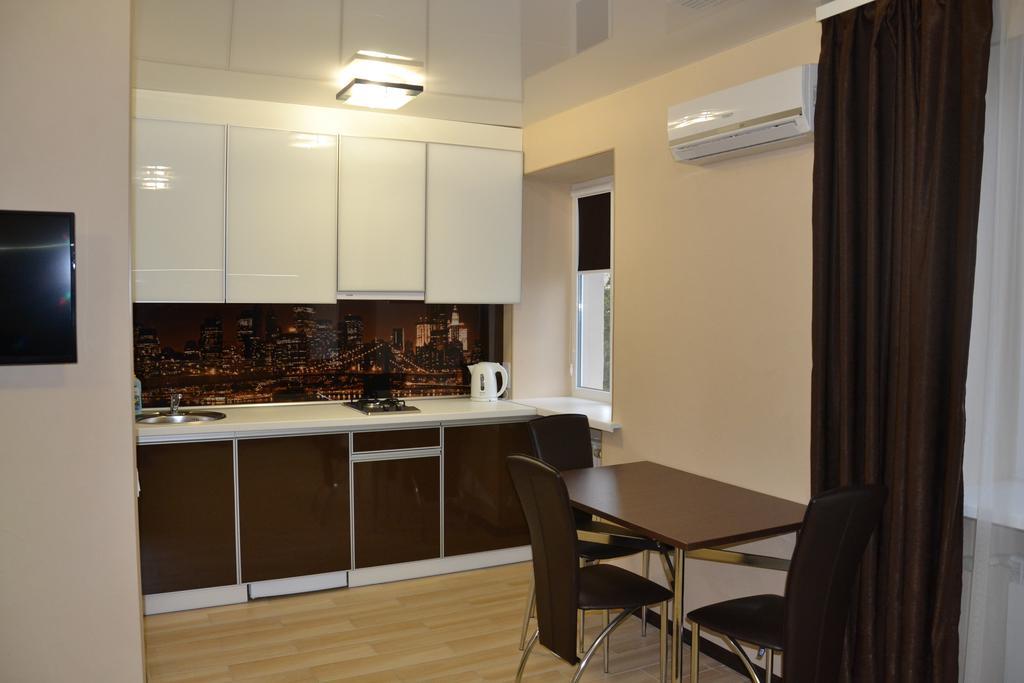 Kharkiv Apartments On Nauky Avenue ภายนอก รูปภาพ